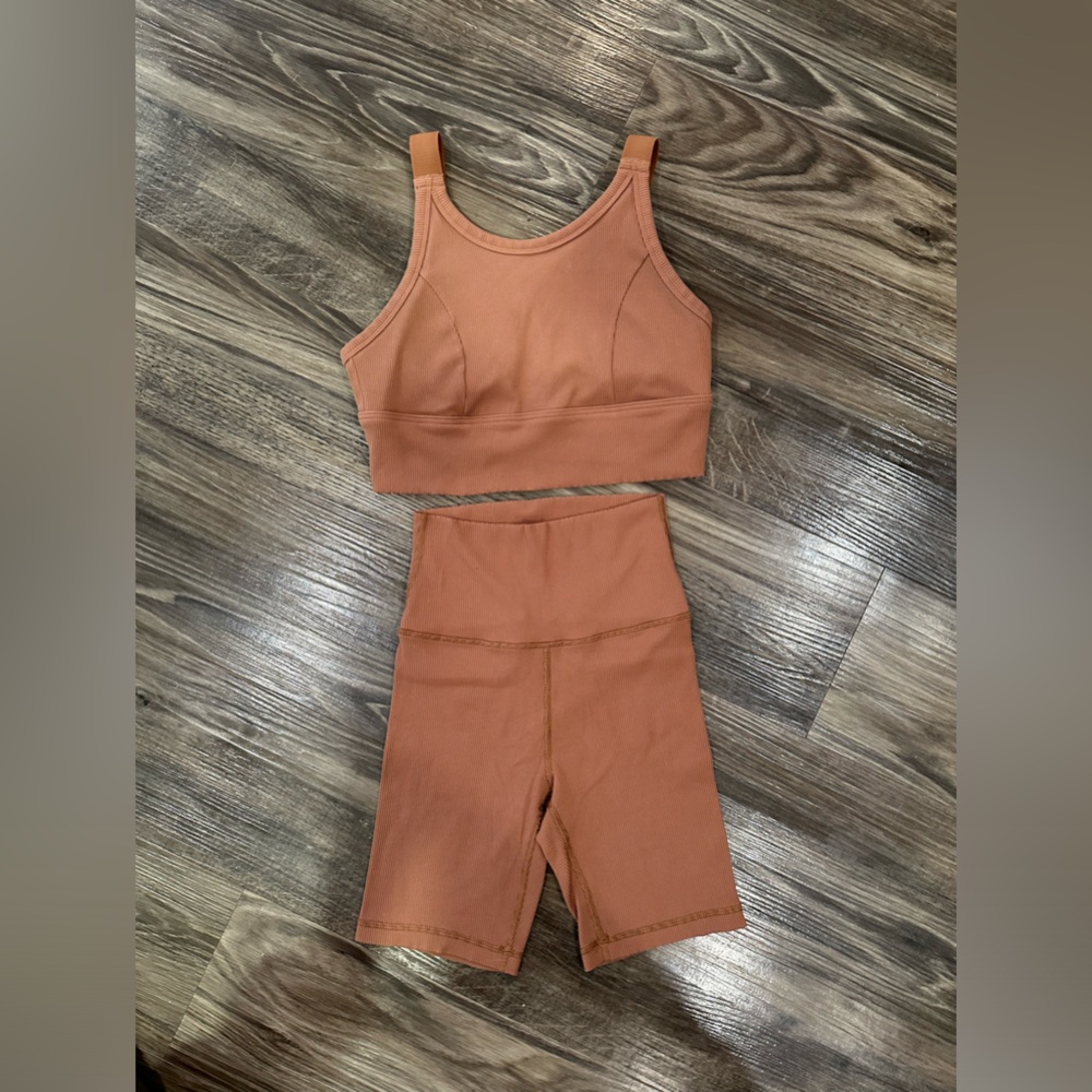 Aerie ribbed sports bra
